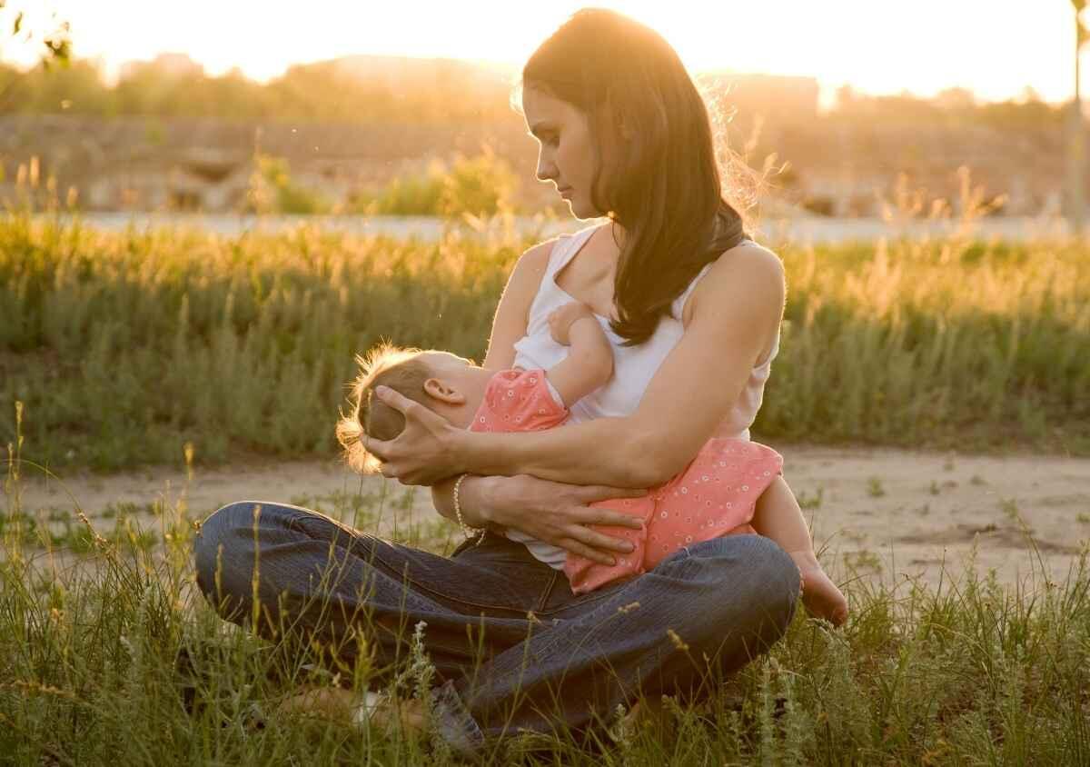 Anne Sütünün Önemi ve Yararları Nelerdir?
