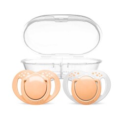 Set für kieferorthopädische Schnuller 12 Monate+ Powder Blush | Zweierpack, Silikon, mit Gaumenform | Geschenk: Sterilisations- & Aufbewahrungsbox - 1